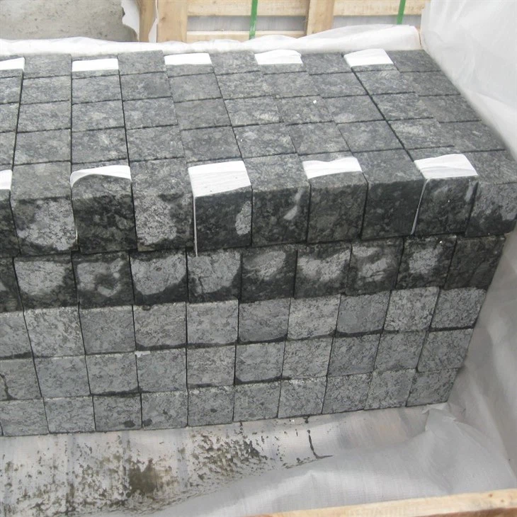 Butterfly Green Granite cubes (001)